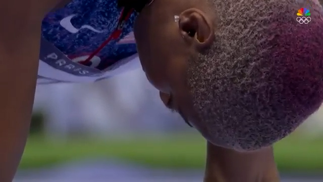 Close-up shot example in Women's 4x400 relay in the Paris Olympics